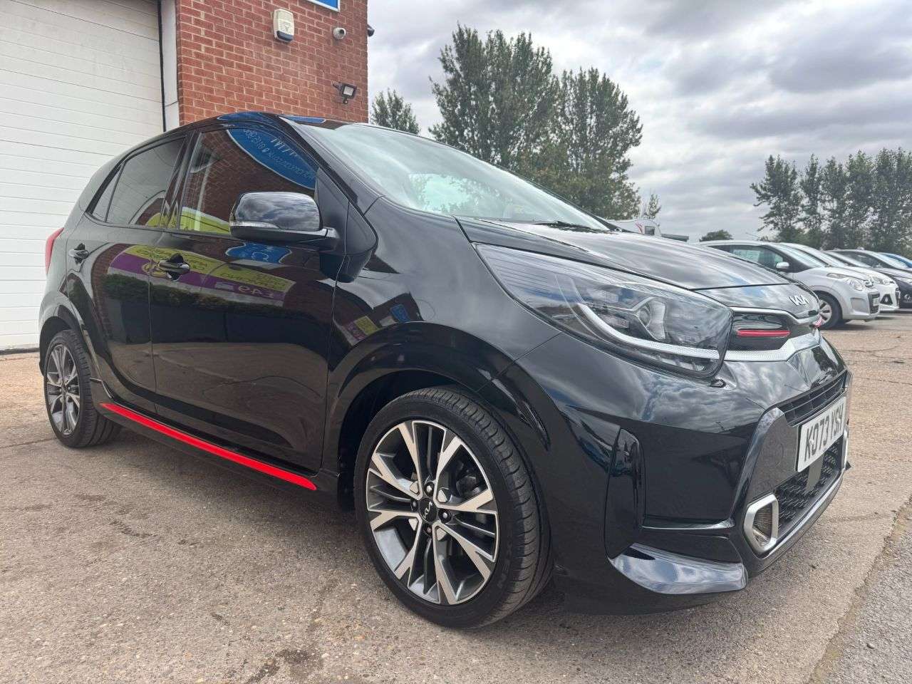 A 2024 KIA PICANTO 1.0 DPi GT-Line Hatchback 5dr Petrol Manual Euro 6 (s/s) (66 bhp) A 2024 KIA PICANTO 1.0 DPi GT-Line Hatchback 5dr Petrol Manual Euro 6 (s/s) (66 bhp)