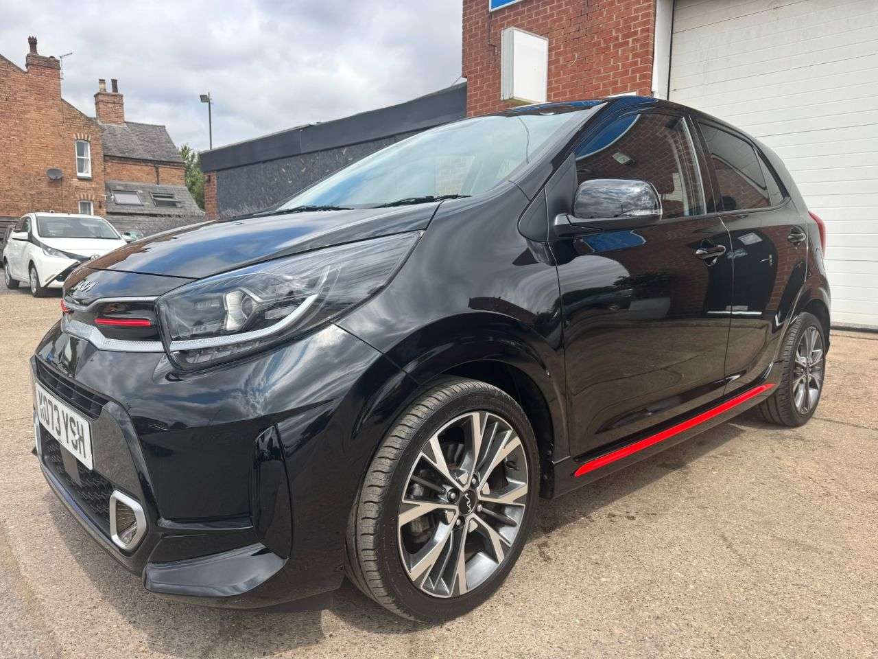 A 2024 KIA PICANTO 1.0 DPi GT-Line Hatchback 5dr Petrol Manual Euro 6 (s/s) (66 bhp) A 2024 KIA PICANTO 1.0 DPi GT-Line Hatchback 5dr Petrol Manual Euro 6 (s/s) (66 bhp)