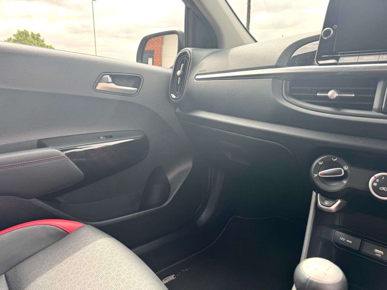 2024 KIA PICANTO 2024 KIA PICANTO