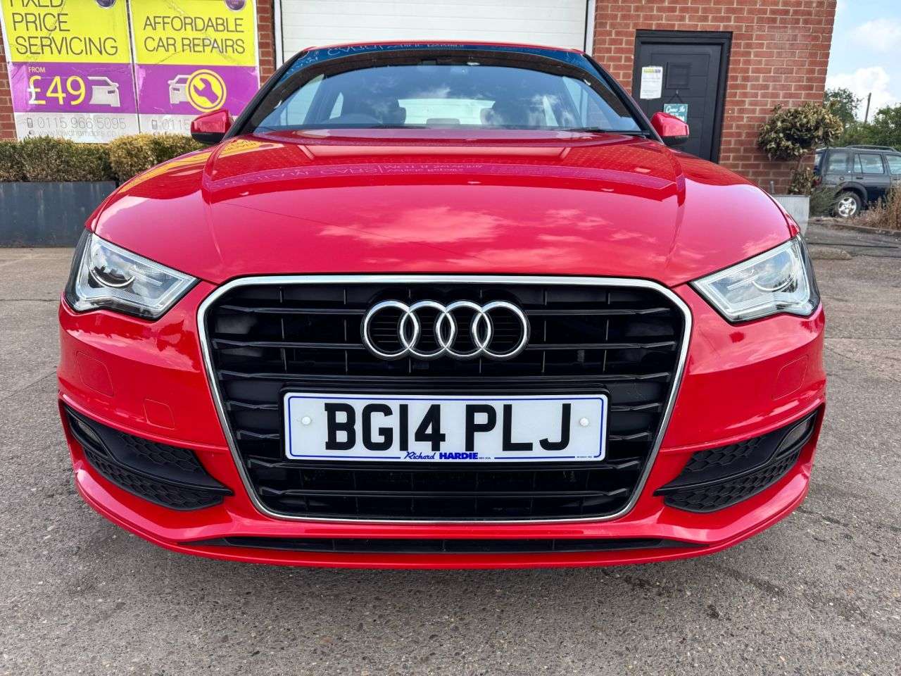 A 2014 AUDI A3 1.4 TFSI S line Hatchback 3dr Petrol Manual Euro 5 (s/s) (122 ps) A 2014 AUDI A3 1.4 TFSI S line Hatchback 3dr Petrol Manual Euro 5 (s/s) (122 ps)
