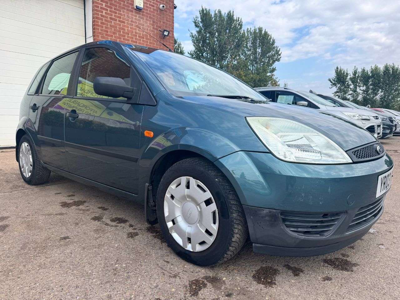 A 2003 FORD FIESTA 1.4 LX Hatchback 5dr Petrol Manual (a/c) (153 g/km, 79 bhp) A 2003 FORD FIESTA 1.4 LX Hatchback 5dr Petrol Manual (a/c) (153 g/km, 79 bhp)