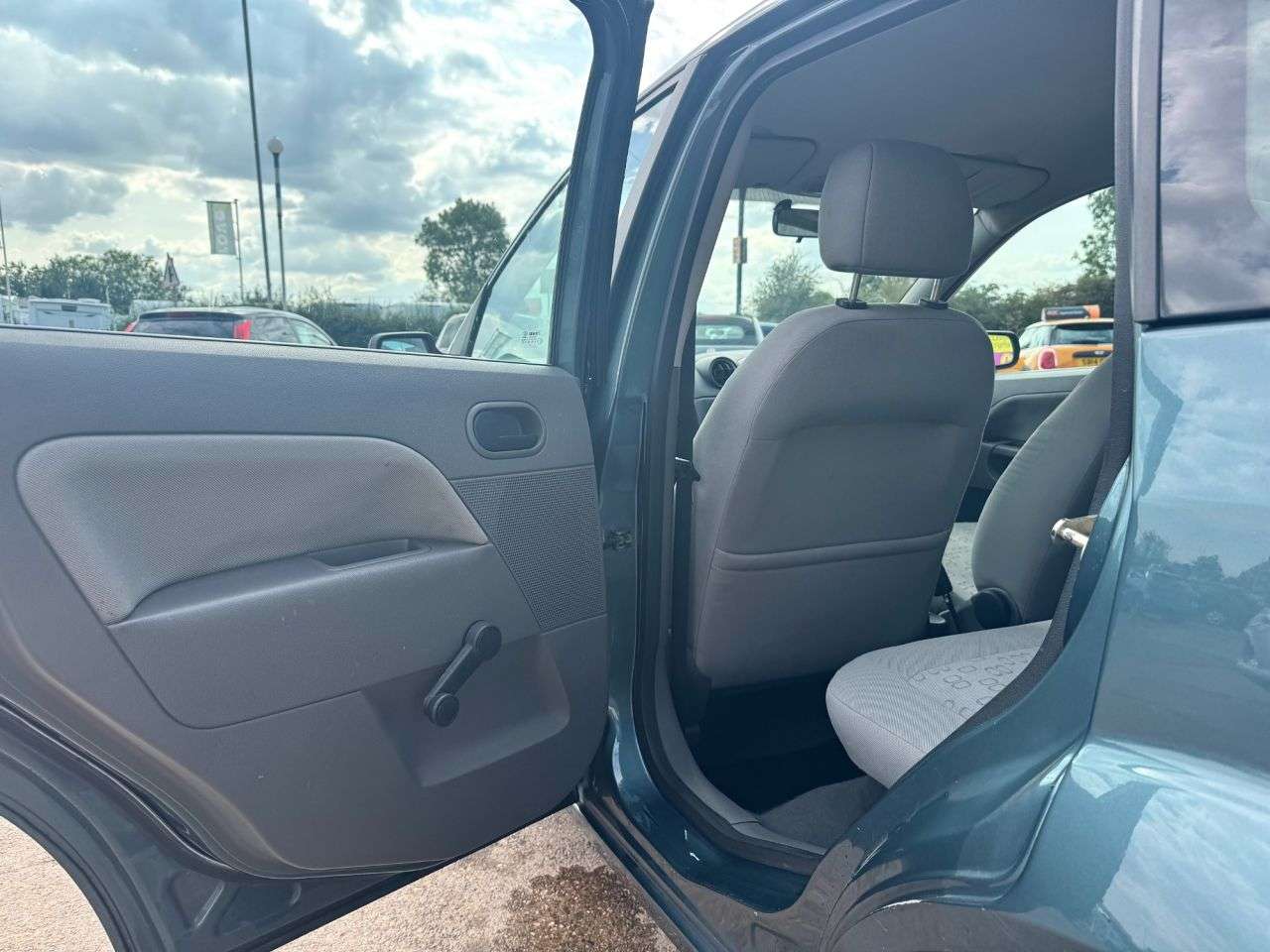 2003 FORD FIESTA 2003 FORD FIESTA