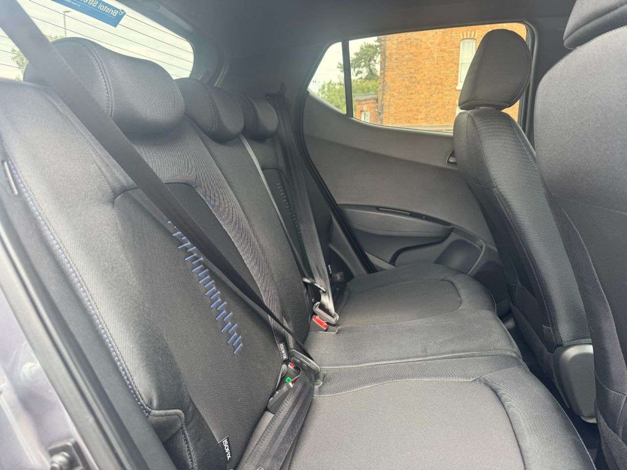 2018 HYUNDAI I10 2018 HYUNDAI I10
