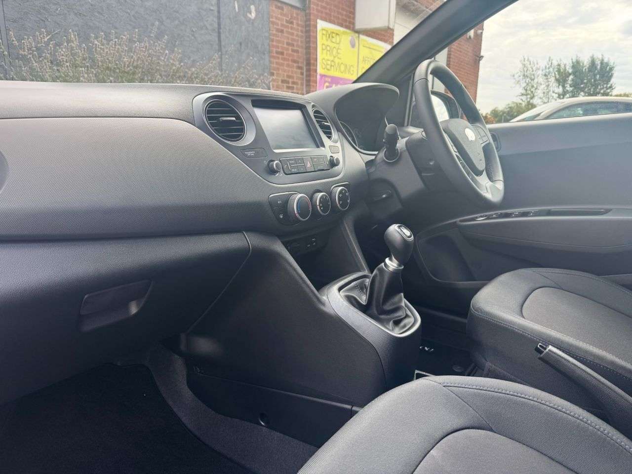 2018 HYUNDAI I10 2018 HYUNDAI I10