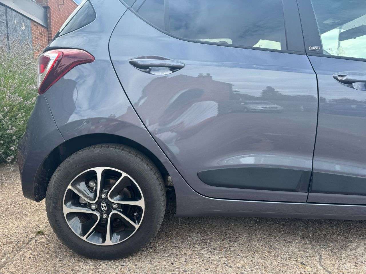 2018 HYUNDAI I10 2018 HYUNDAI I10