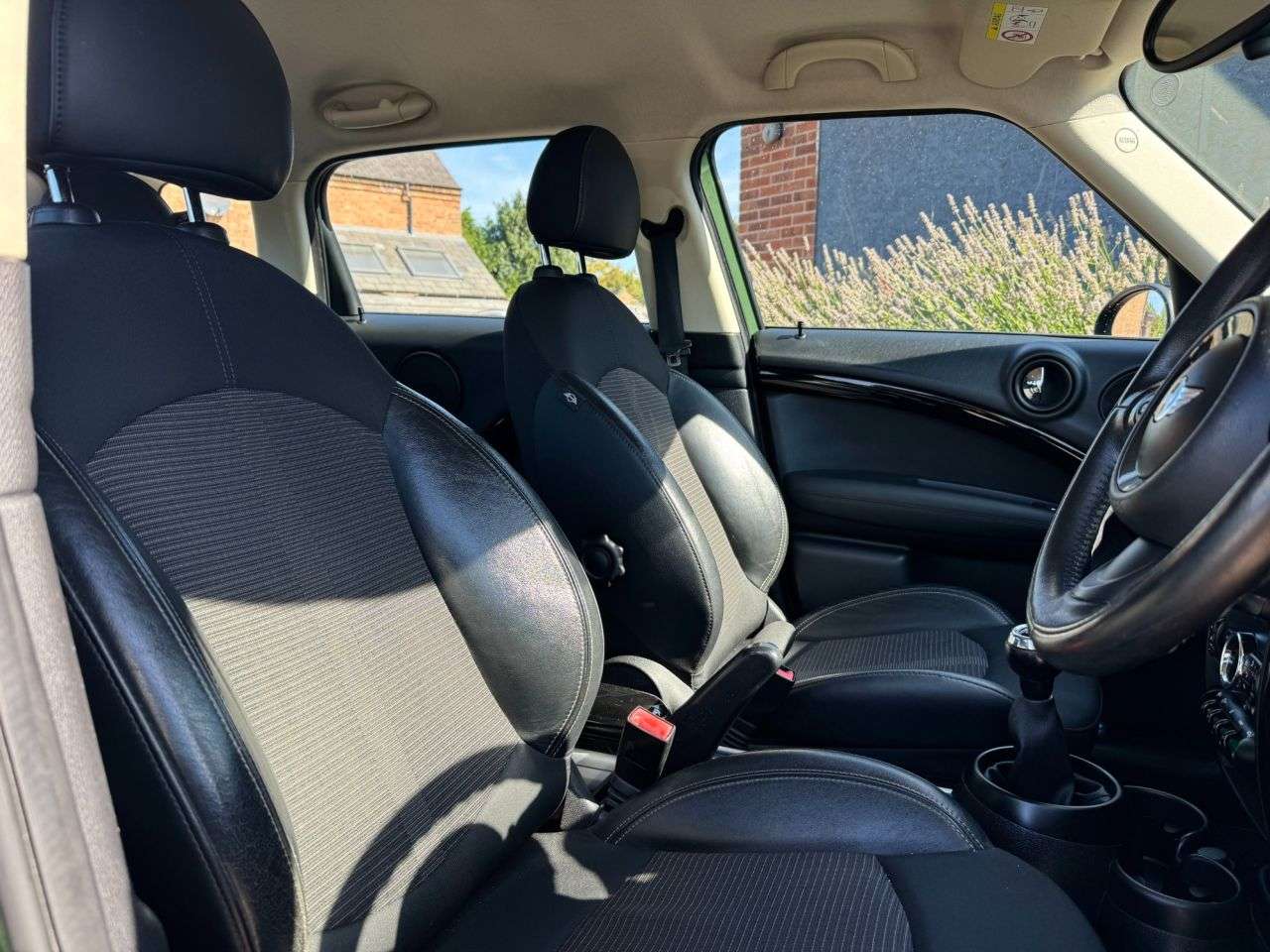 2015 MINI COUNTRYMAN 2015 MINI COUNTRYMAN
