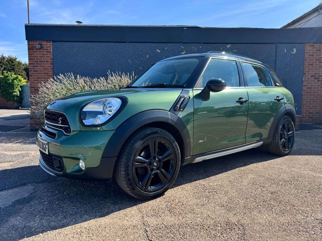 2015 MINI COUNTRYMAN 2015 MINI COUNTRYMAN