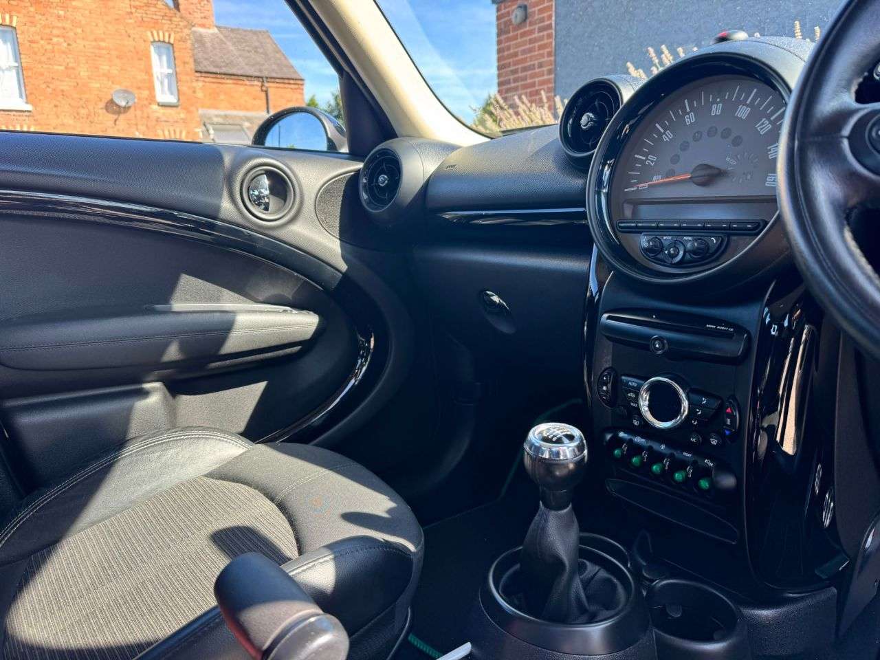 2015 MINI COUNTRYMAN 2015 MINI COUNTRYMAN