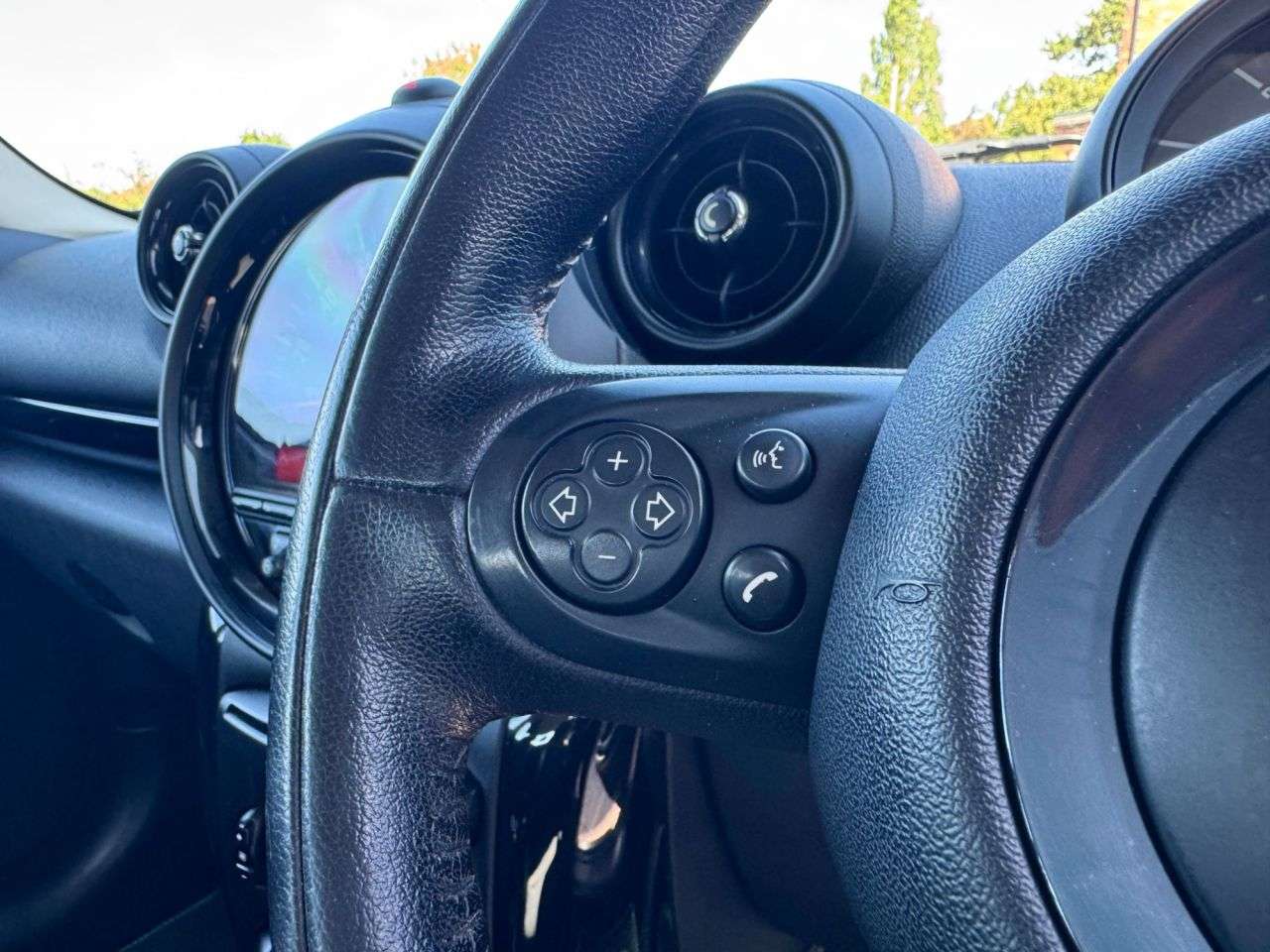 2015 MINI COUNTRYMAN 2015 MINI COUNTRYMAN
