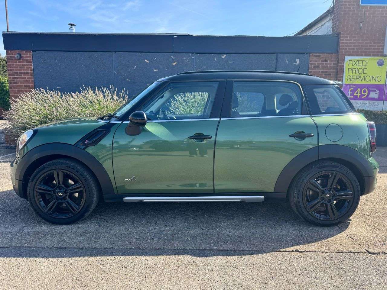 2015 MINI COUNTRYMAN 2015 MINI COUNTRYMAN