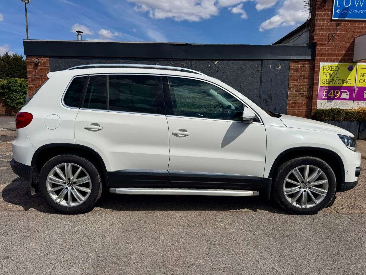 2012 VOLKSWAGEN TIGUAN 2012 VOLKSWAGEN TIGUAN