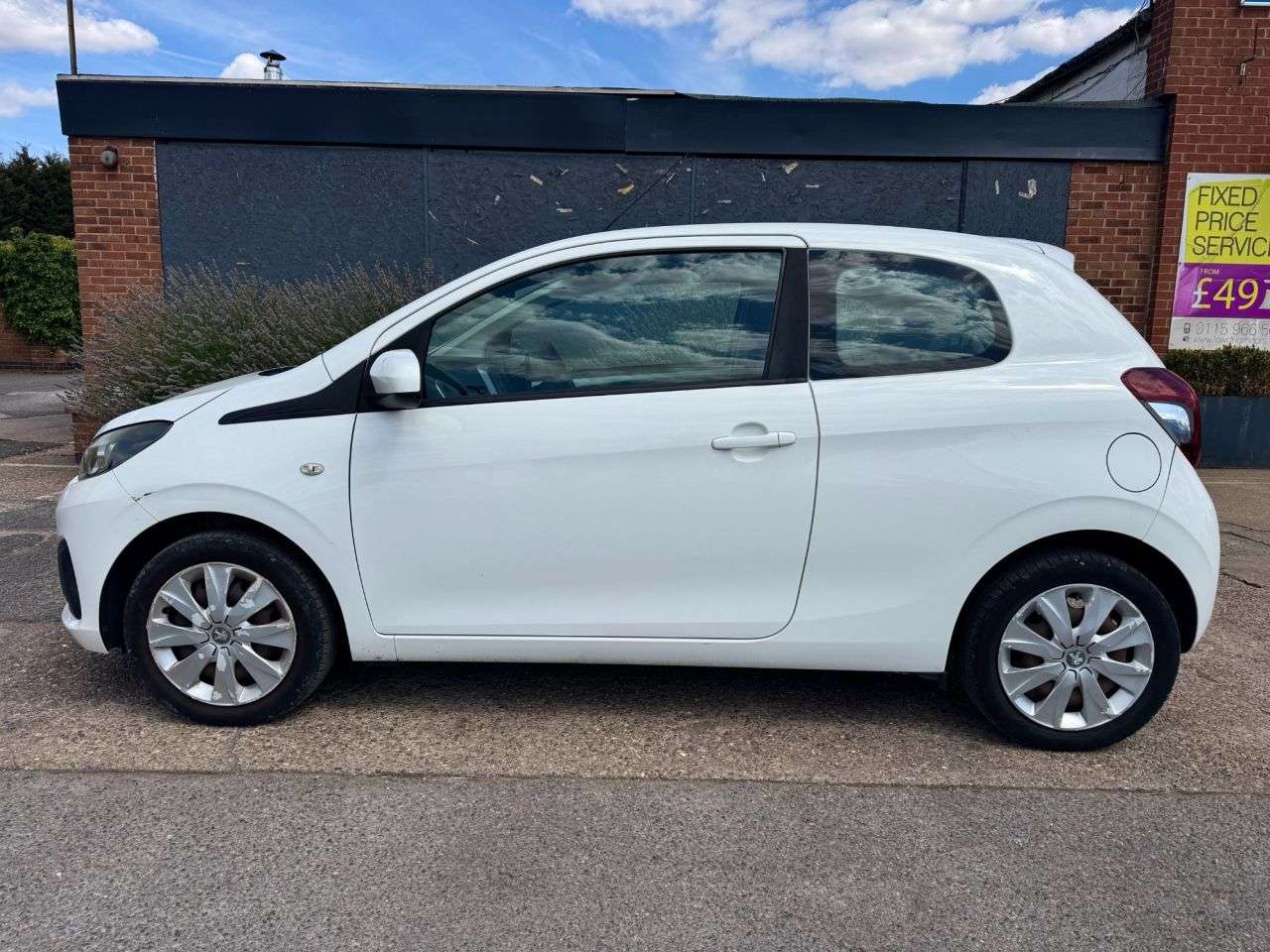 2015 PEUGEOT 108 2015 PEUGEOT 108