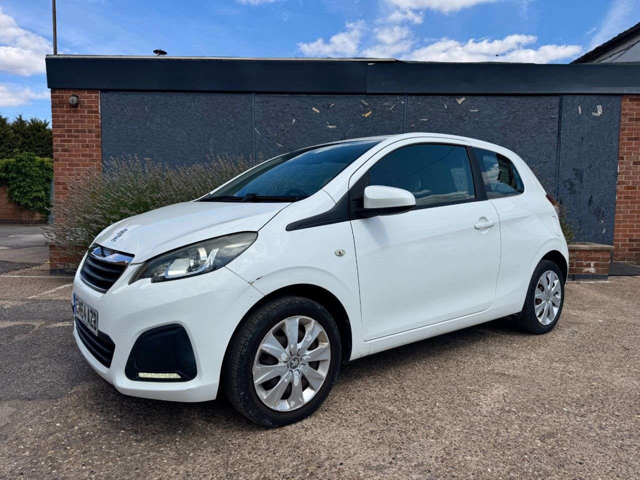 2015 PEUGEOT 108 2015 PEUGEOT 108