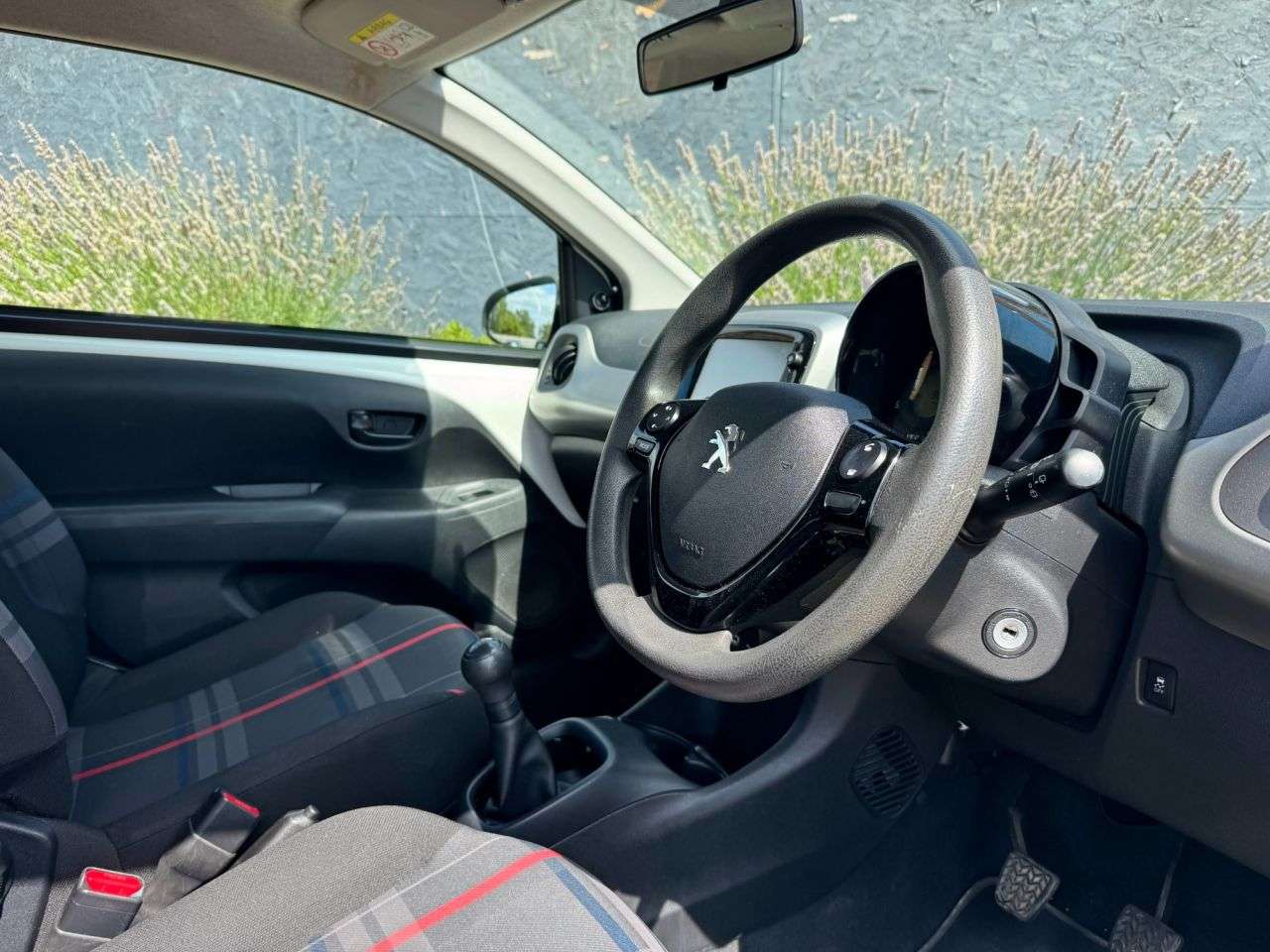 2015 PEUGEOT 108 2015 PEUGEOT 108