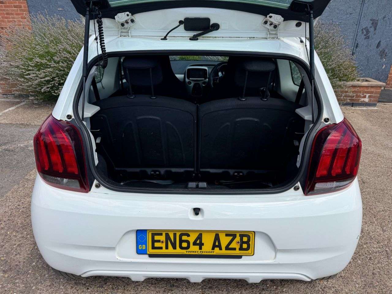2015 PEUGEOT 108 2015 PEUGEOT 108