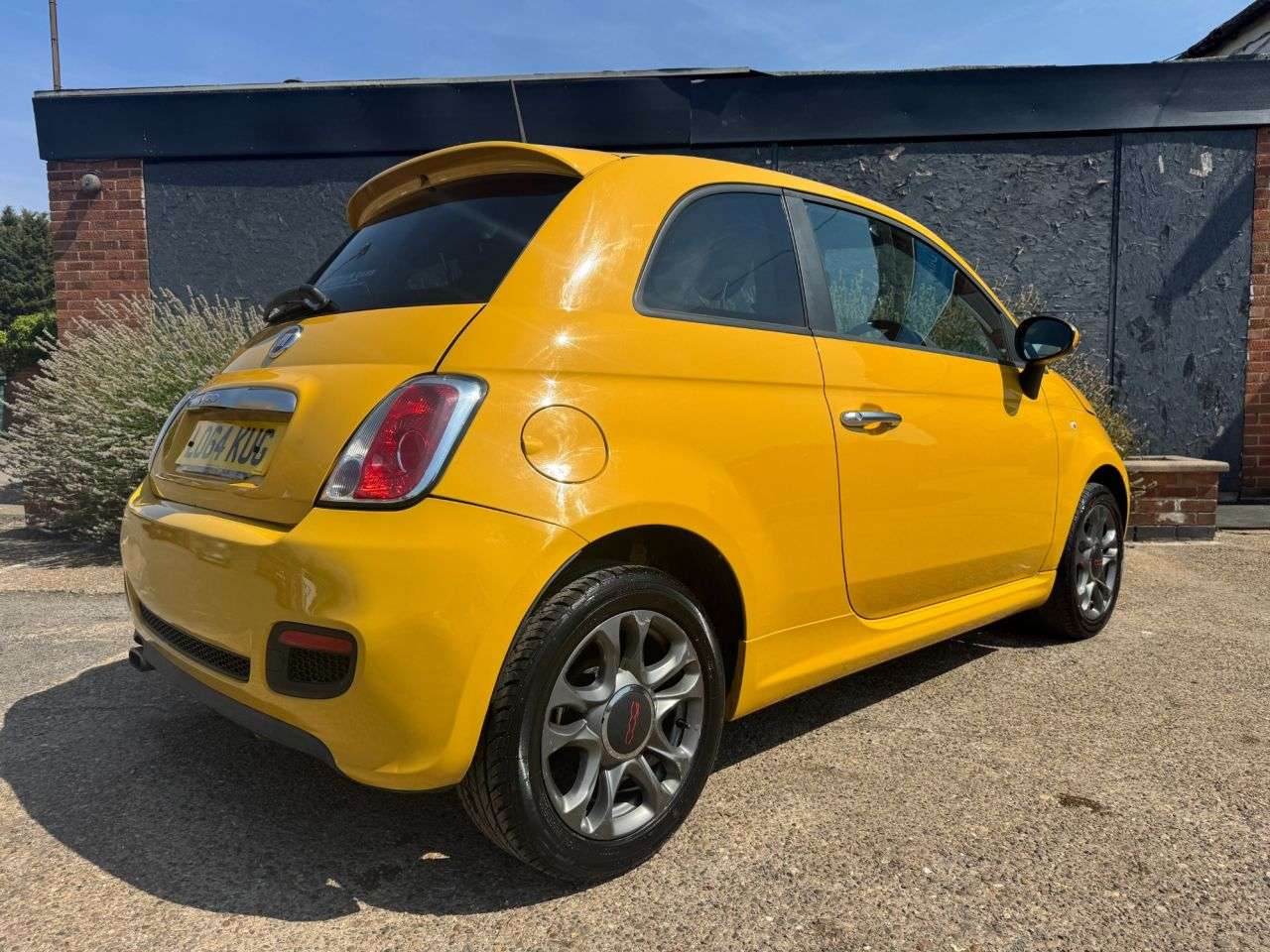 2014 FIAT 500 2014 FIAT 500