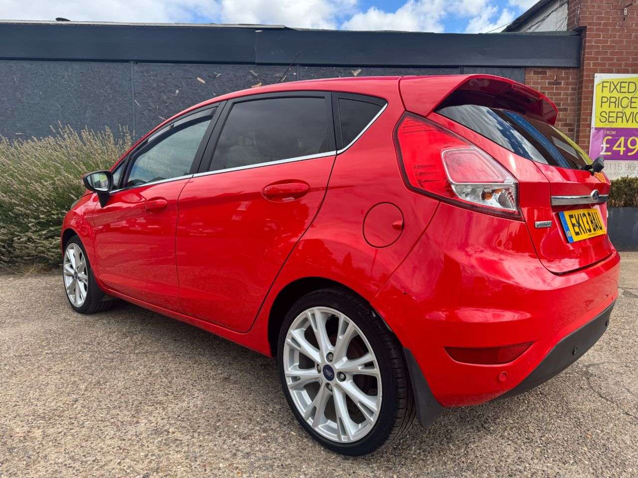 A 2013 FORD FIESTA 1.6 TDCi Titanium X Hatchback 5dr Diesel Manual Euro 5 (95 ps) A 2013 FORD FIESTA 1.6 TDCi Titanium X Hatchback 5dr Diesel Manual Euro 5 (95 ps)