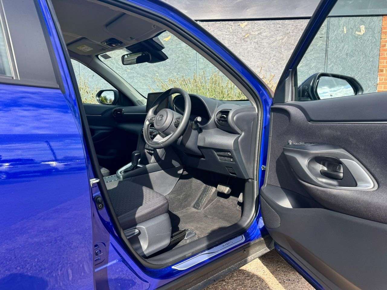 2025 TOYOTA YARIS CROSS 2025 TOYOTA YARIS CROSS