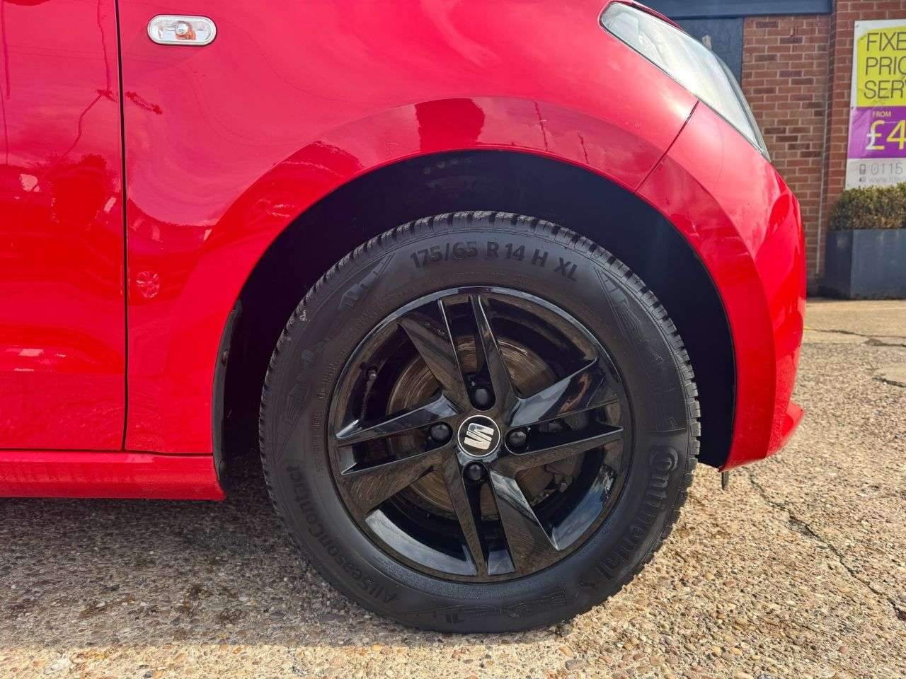 A 2017 SEAT MII 1.0 12v Design Mii Hatchback 3dr Petrol Manual Euro 6 (60 ps) A 2017 SEAT MII 1.0 12v Design Mii Hatchback 3dr Petrol Manual Euro 6 (60 ps)