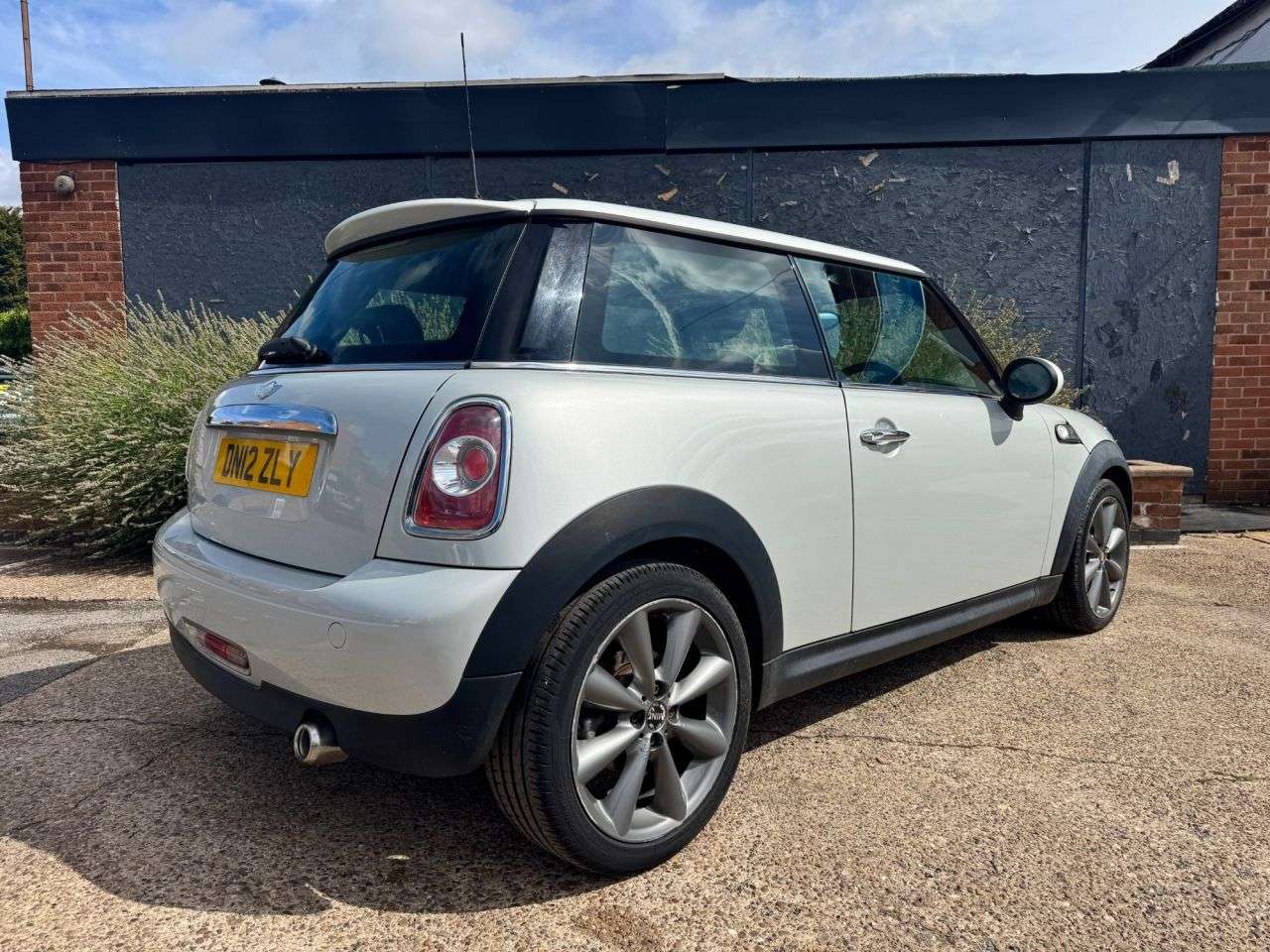2012 MINI HATCH 2012 MINI HATCH