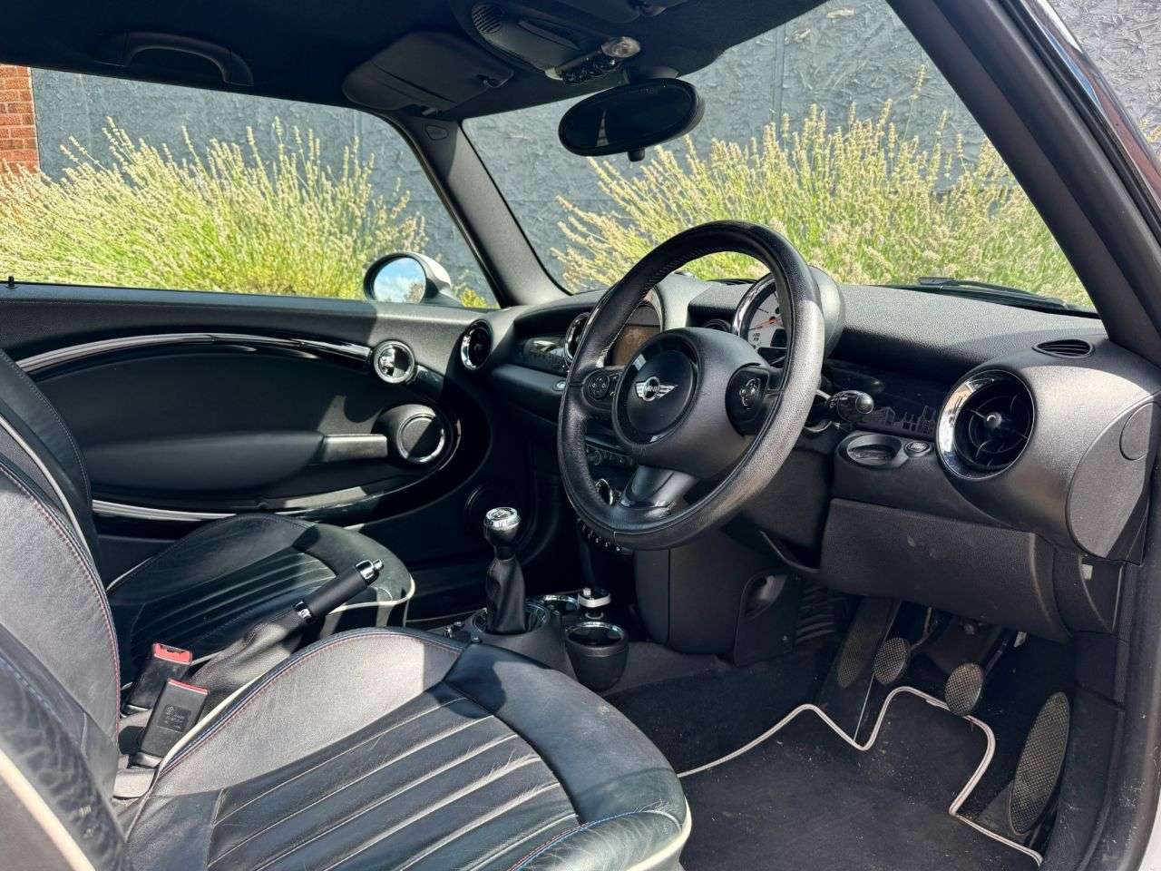 2012 MINI HATCH 2012 MINI HATCH