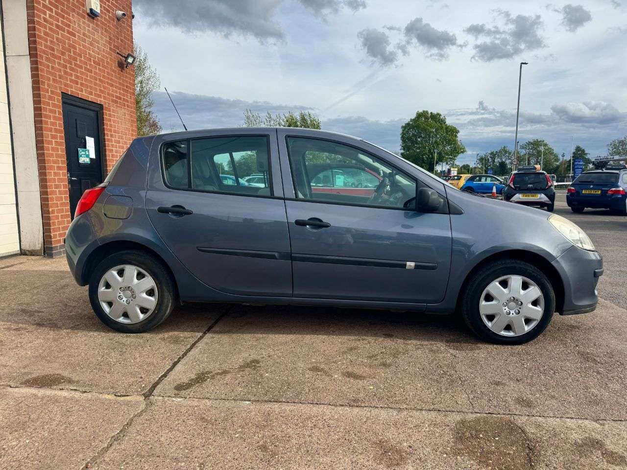 2006 RENAULT CLIO 2006 RENAULT CLIO