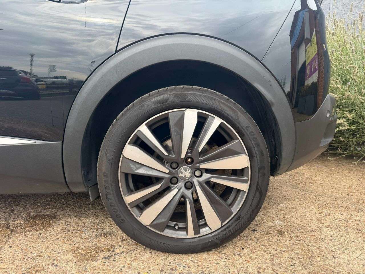 2020 PEUGEOT 3008 2020 PEUGEOT 3008