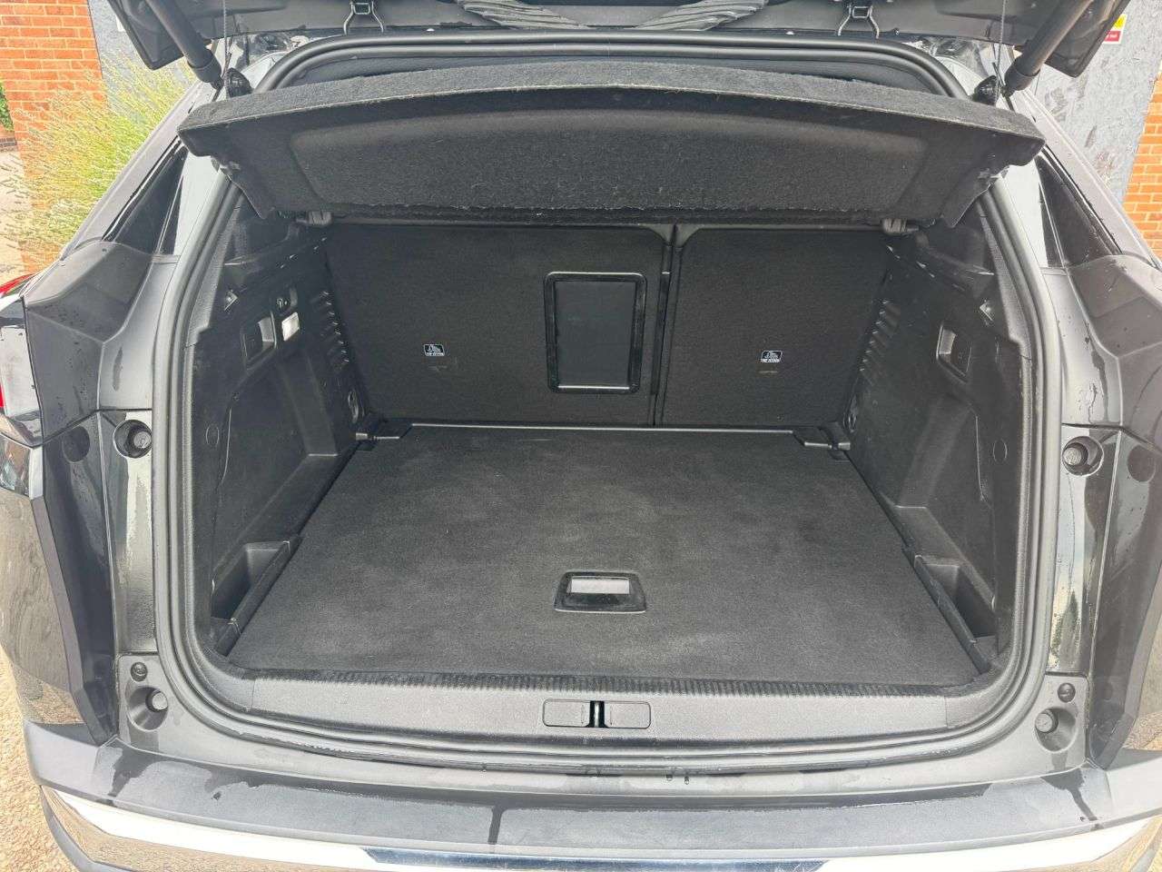 2020 PEUGEOT 3008 2020 PEUGEOT 3008