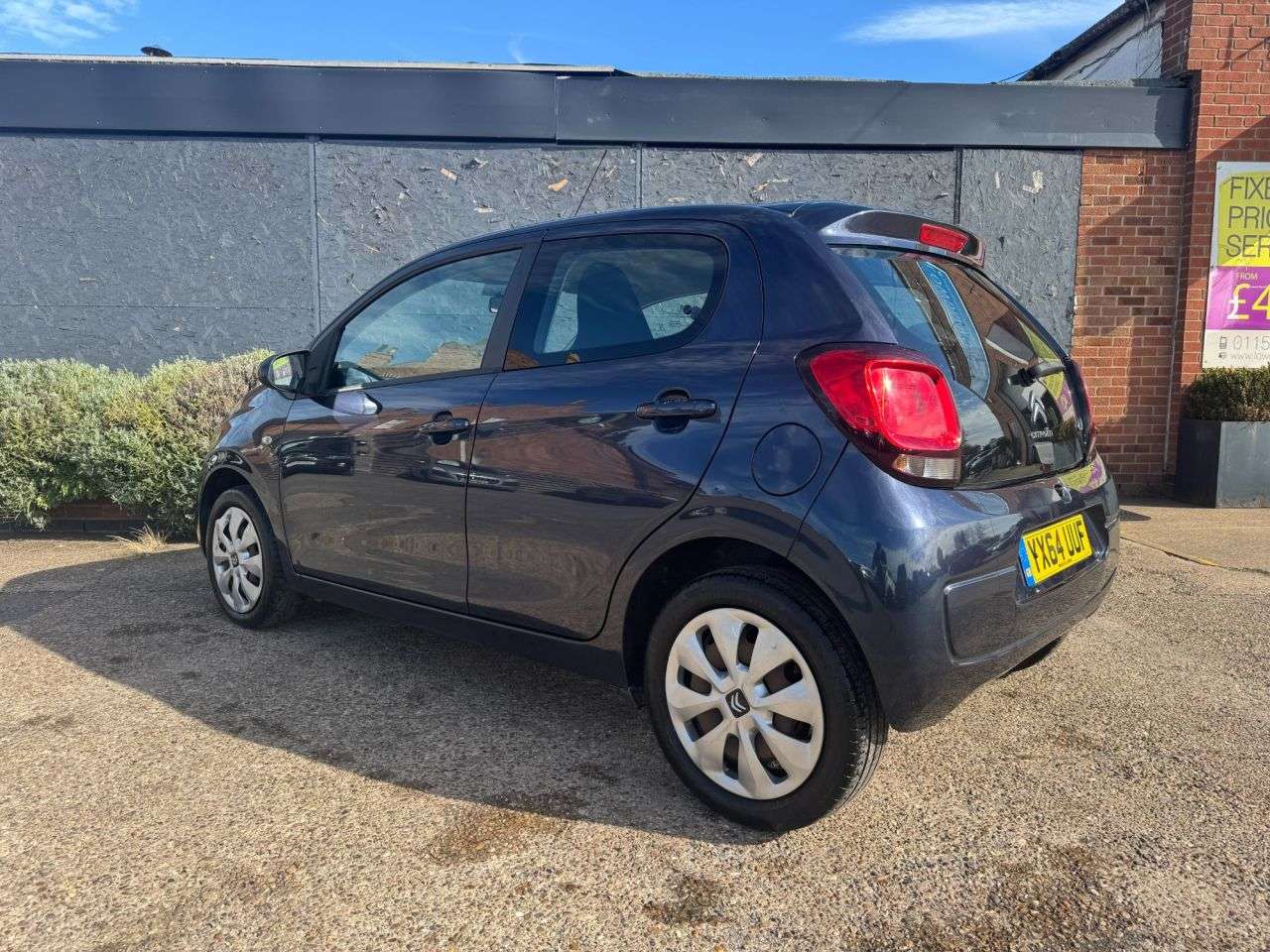 A 2014 CITROEN C1 1.0 VTi Feel Hatchback 5dr Petrol Manual Euro 5 (Euro 5) (68 ps) A 2014 CITROEN C1 1.0 VTi Feel Hatchback 5dr Petrol Manual Euro 5 (Euro 5) (68 ps)