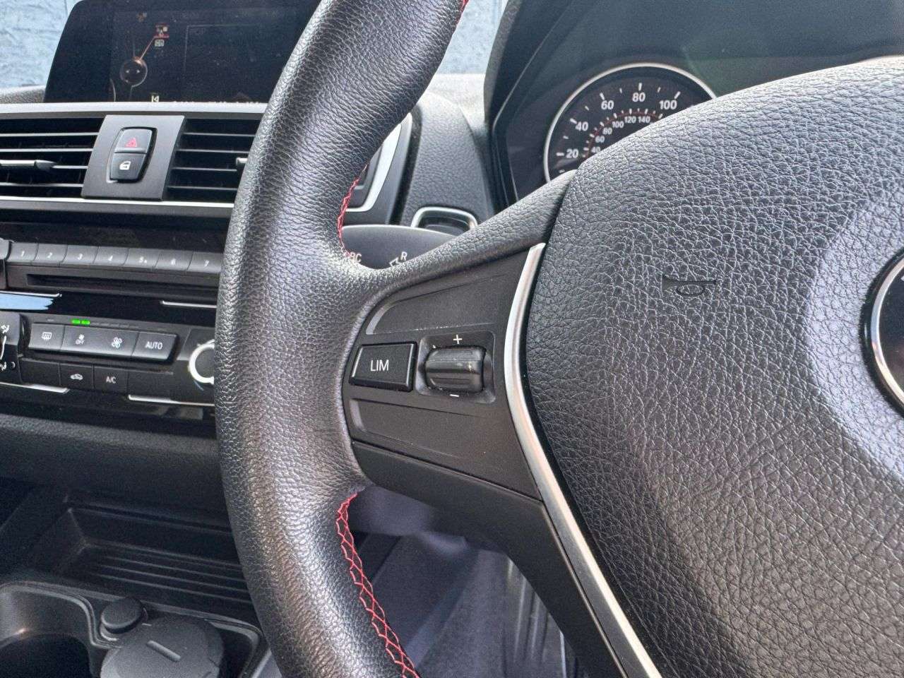 2017 BMW 1 SERIES 2017 BMW 1 SERIES