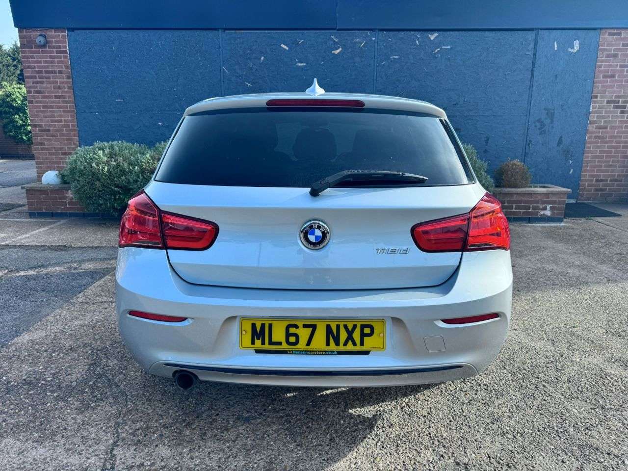 2017 BMW 1 SERIES 2017 BMW 1 SERIES