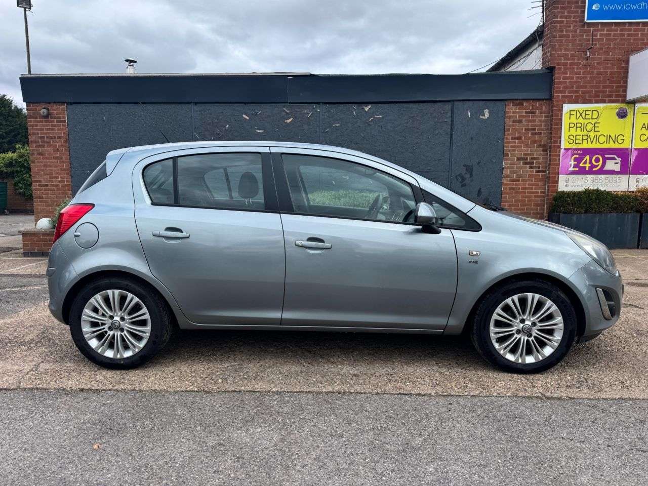 A 2013 VAUXHALL CORSA 1.2 16V SE Hatchback 5dr Petrol Manual Euro 5 (85 ps) A 2013 VAUXHALL CORSA 1.2 16V SE Hatchback 5dr Petrol Manual Euro 5 (85 ps)