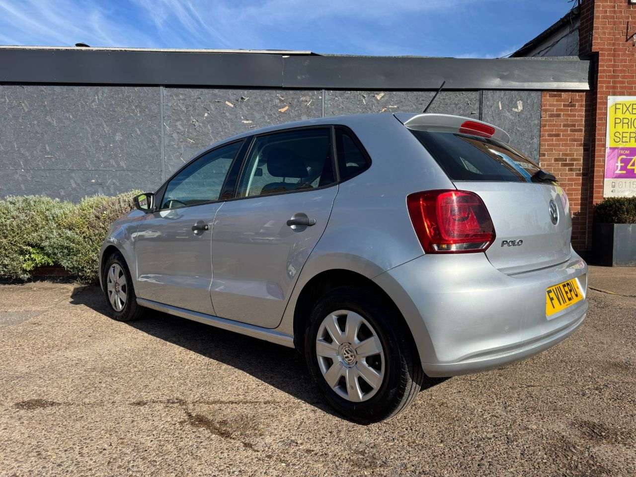 A 2011 VOLKSWAGEN POLO 1.2 S Hatchback 5dr Petrol Manual Euro 5 (A/C) (60 ps) A 2011 VOLKSWAGEN POLO 1.2 S Hatchback 5dr Petrol Manual Euro 5 (A/C) (60 ps)