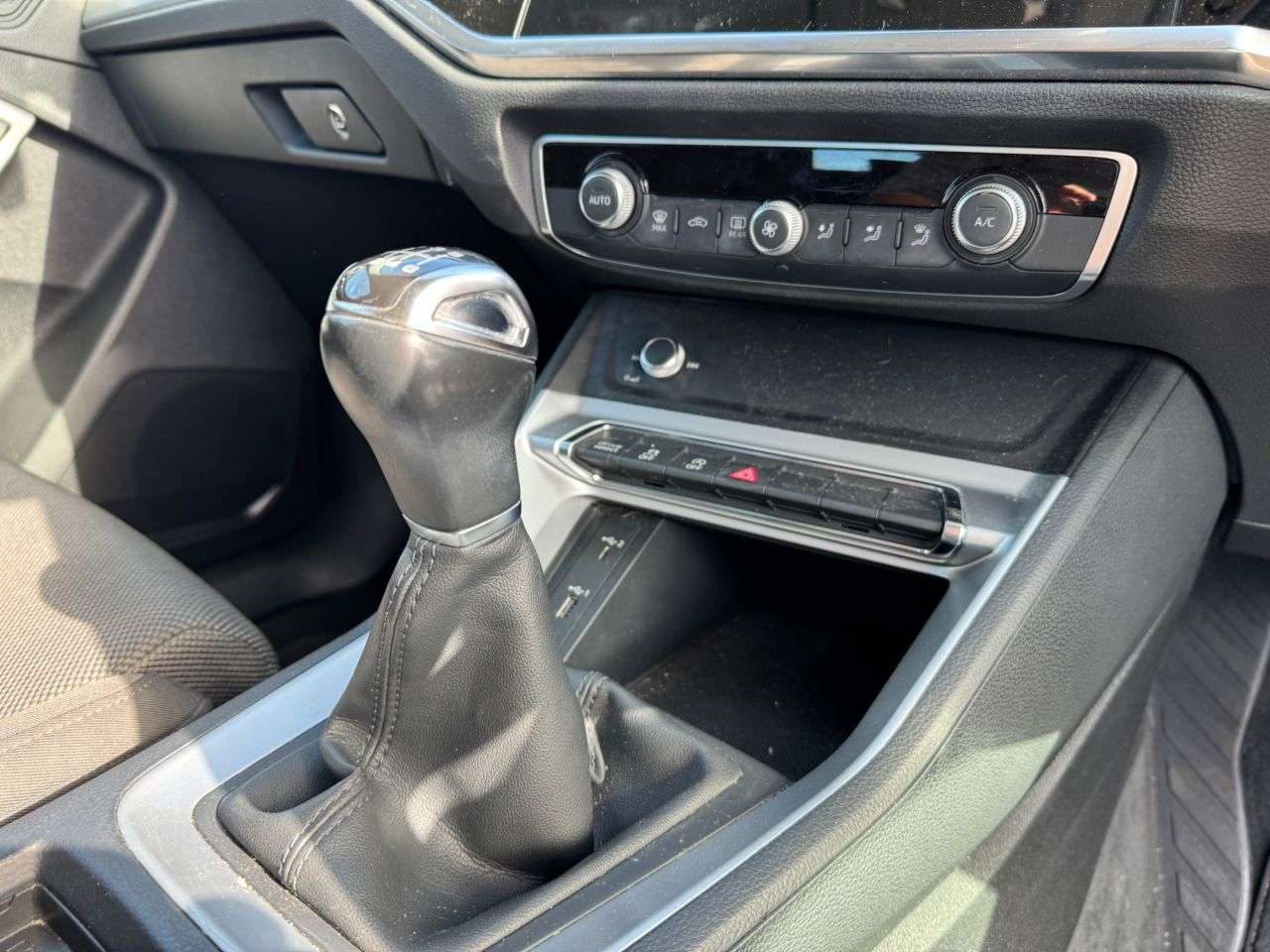 2019 AUDI Q3 2019 AUDI Q3