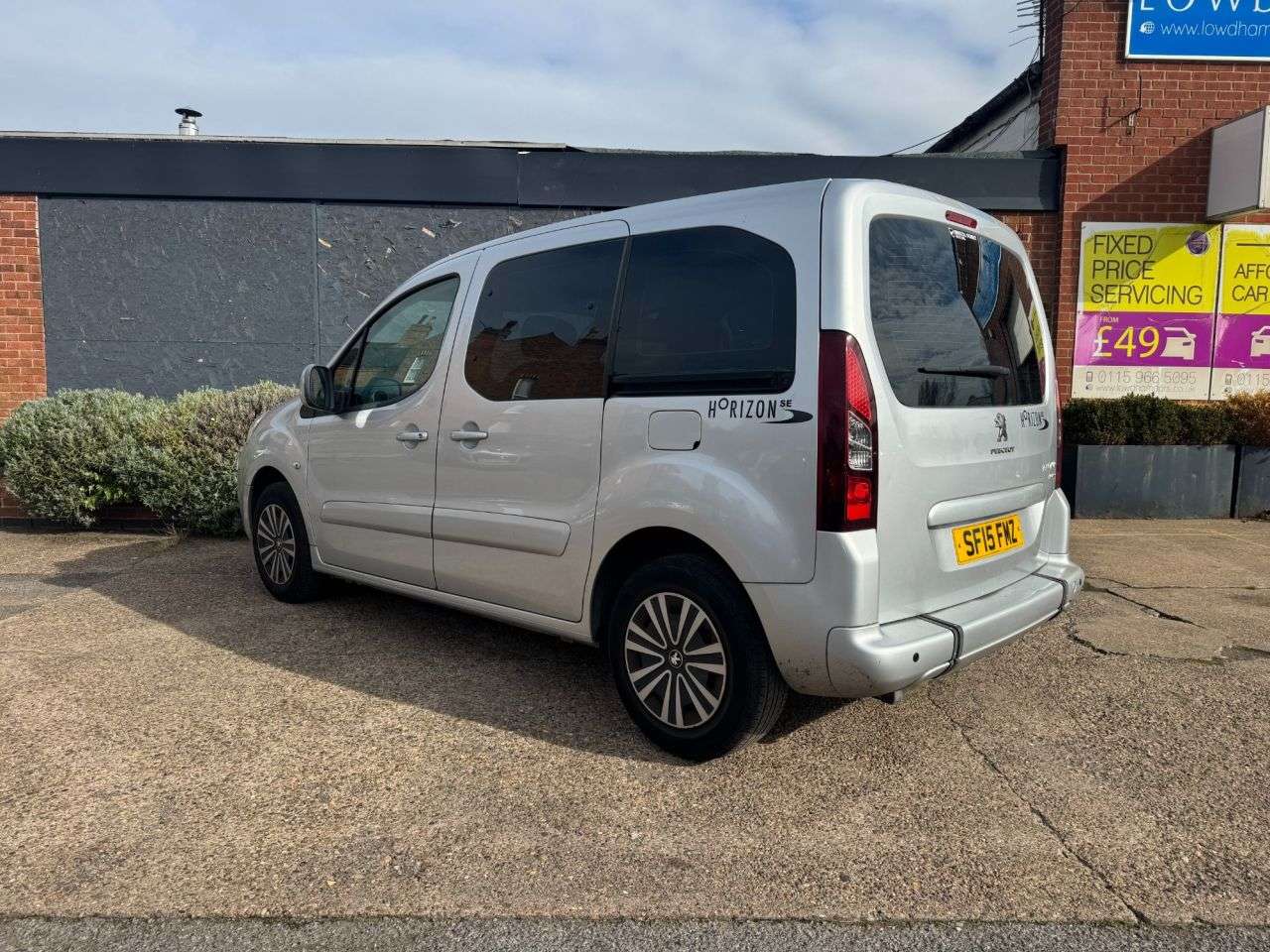 2015 PEUGEOT PARTNER TEPEE 2015 PEUGEOT PARTNER TEPEE
