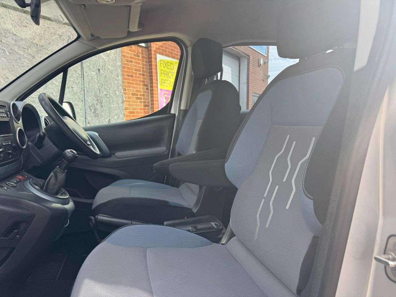 2015 PEUGEOT PARTNER TEPEE 2015 PEUGEOT PARTNER TEPEE