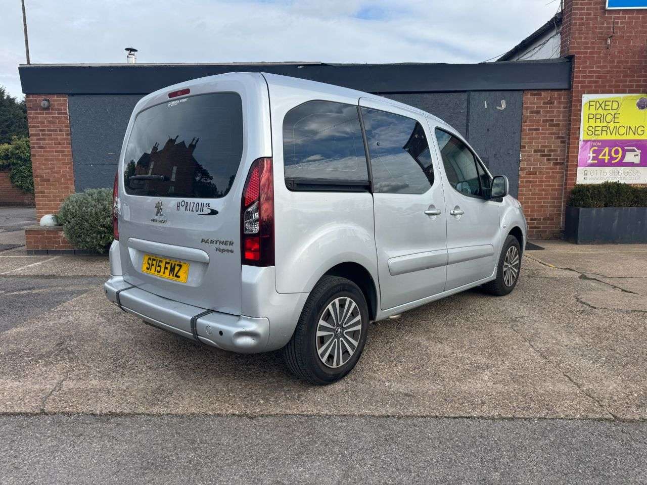 2015 PEUGEOT PARTNER TEPEE 2015 PEUGEOT PARTNER TEPEE