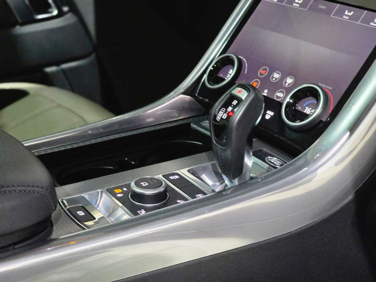 2020 LAND ROVER RANGE ROVER SPORT 2020 LAND ROVER RANGE ROVER SPORT