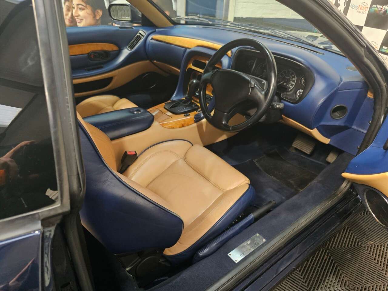 2000 ASTON MARTIN DB7 2000 ASTON MARTIN DB7