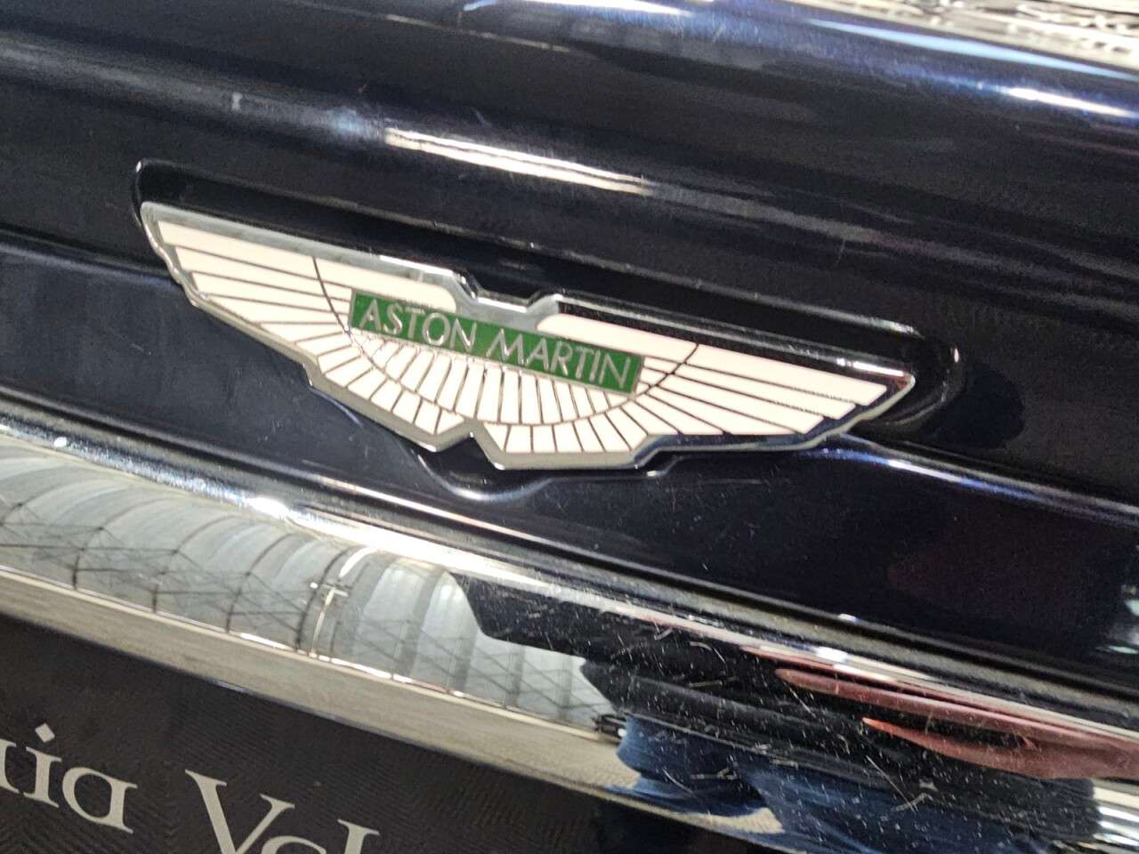 2000 ASTON MARTIN DB7 2000 ASTON MARTIN DB7