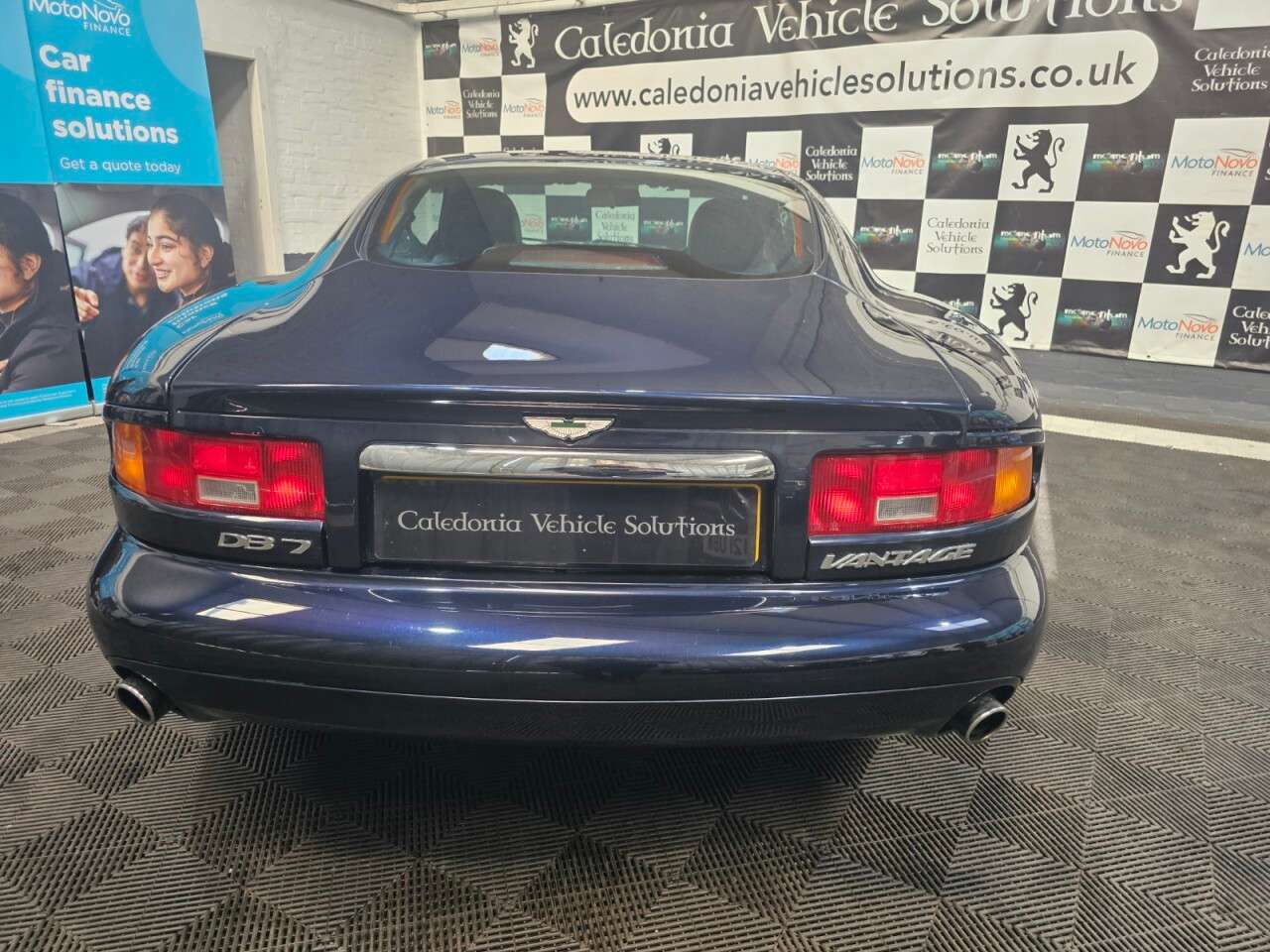 2000 ASTON MARTIN DB7 2000 ASTON MARTIN DB7