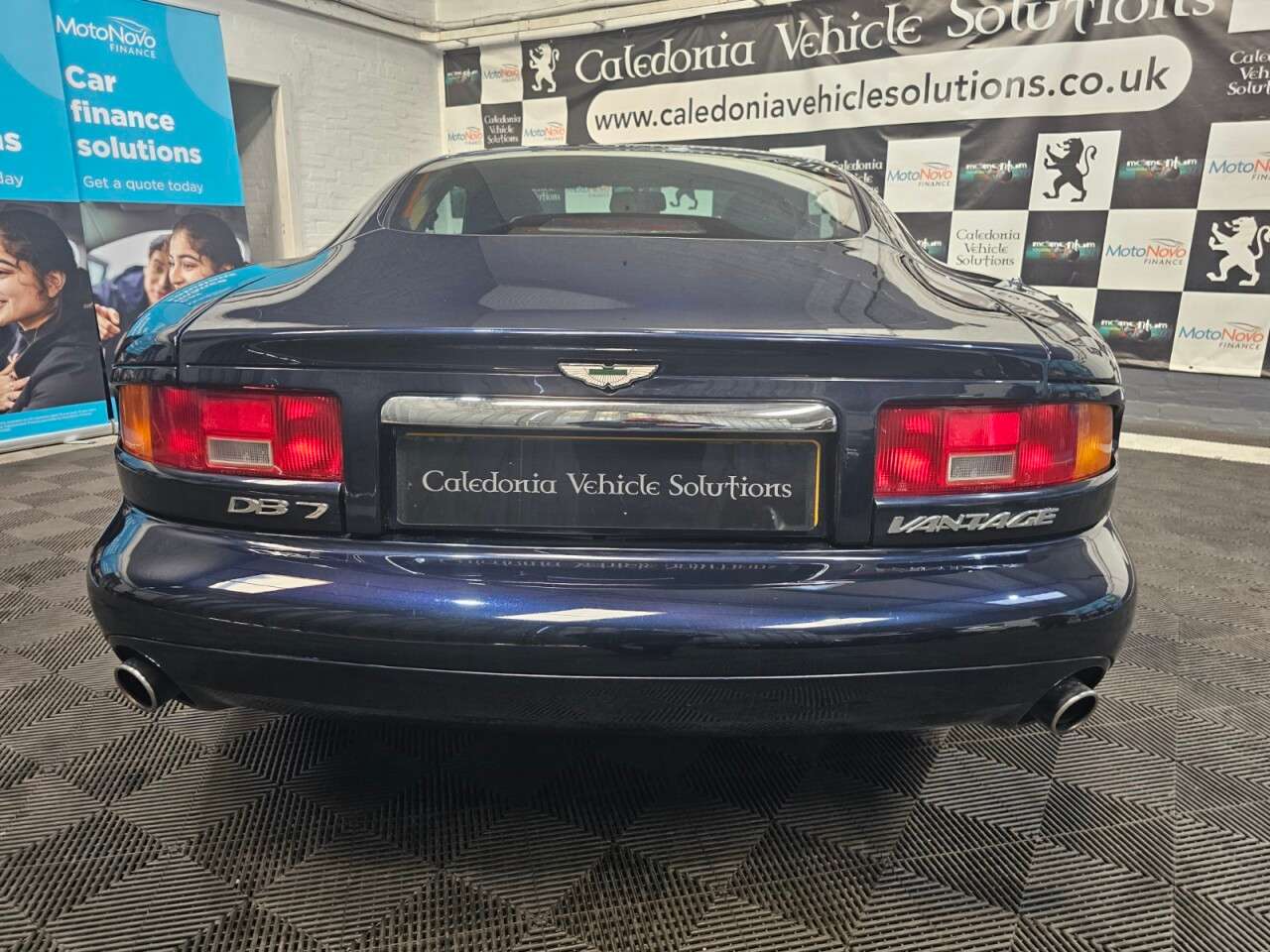 2000 ASTON MARTIN DB7 2000 ASTON MARTIN DB7