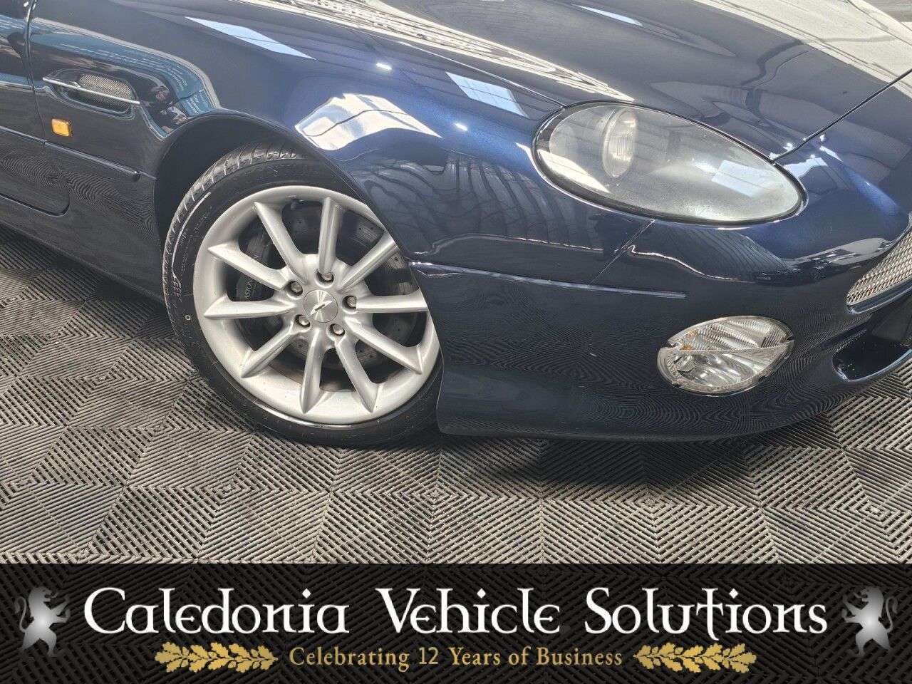 2000 ASTON MARTIN DB7 2000 ASTON MARTIN DB7