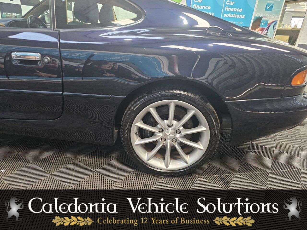 2000 ASTON MARTIN DB7 2000 ASTON MARTIN DB7