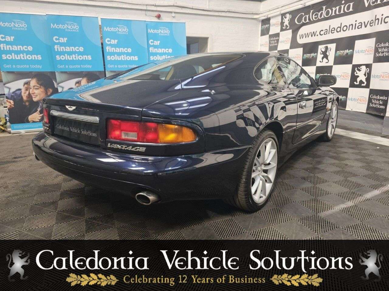 2000 ASTON MARTIN DB7 2000 ASTON MARTIN DB7