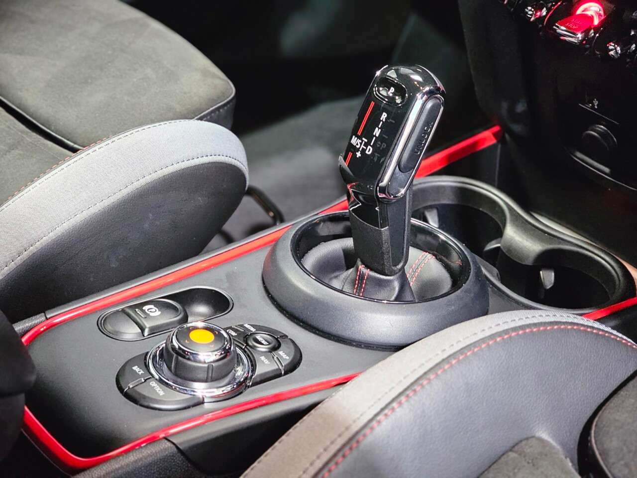 2019 MINI COUNTRYMAN 2019 MINI COUNTRYMAN