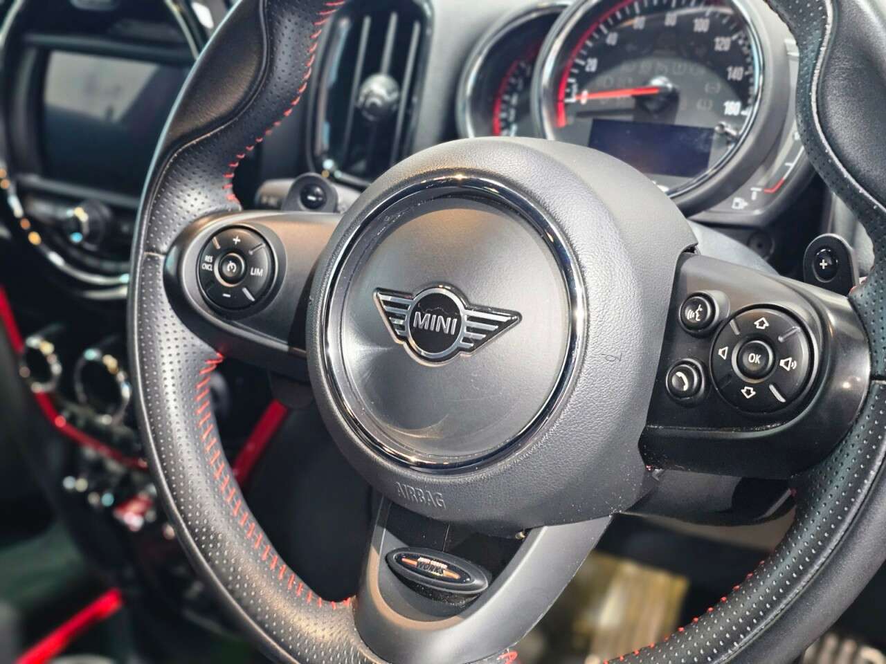 2019 MINI COUNTRYMAN 2019 MINI COUNTRYMAN