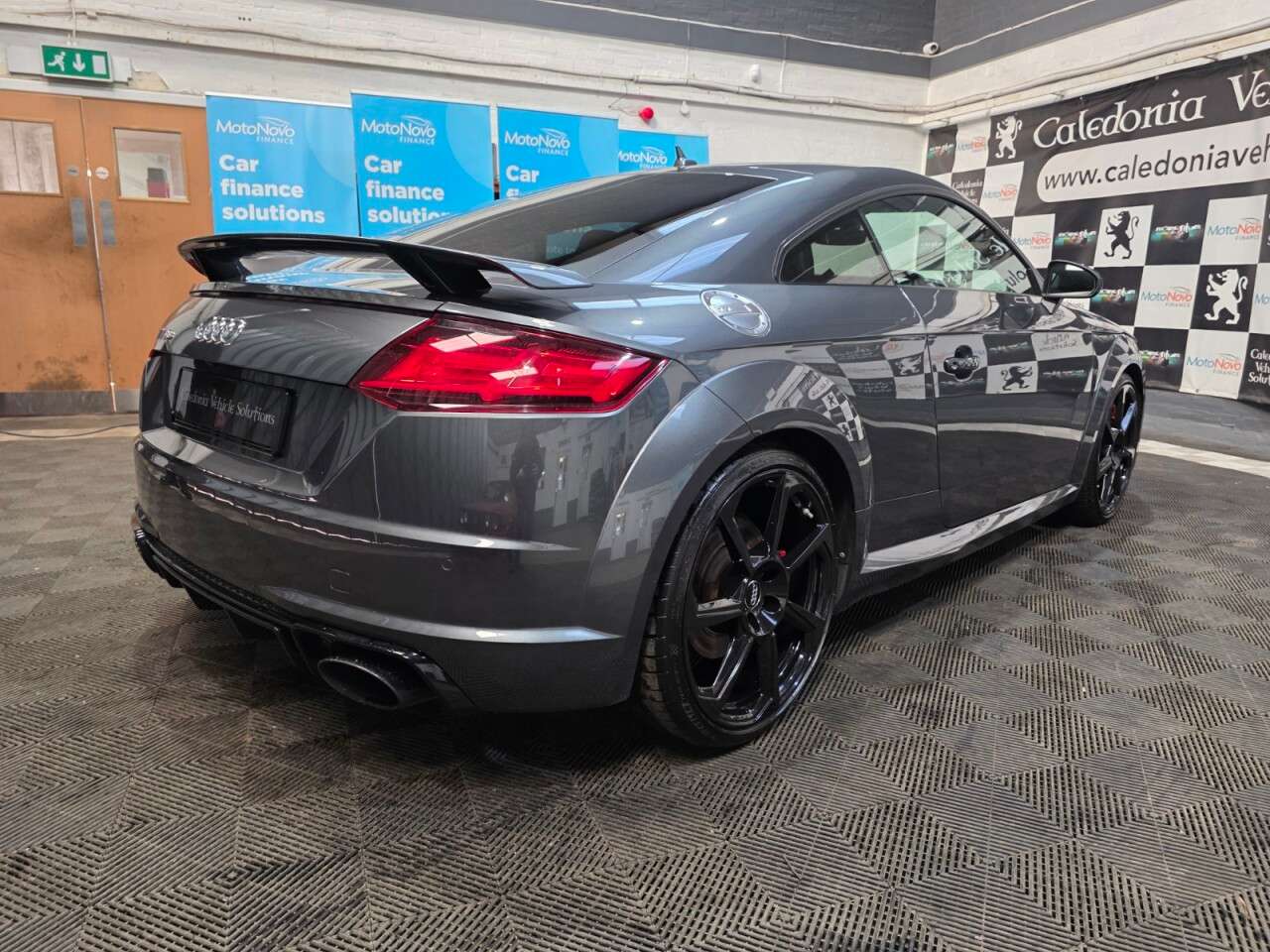 2018 AUDI TT RS 2018 AUDI TT RS
