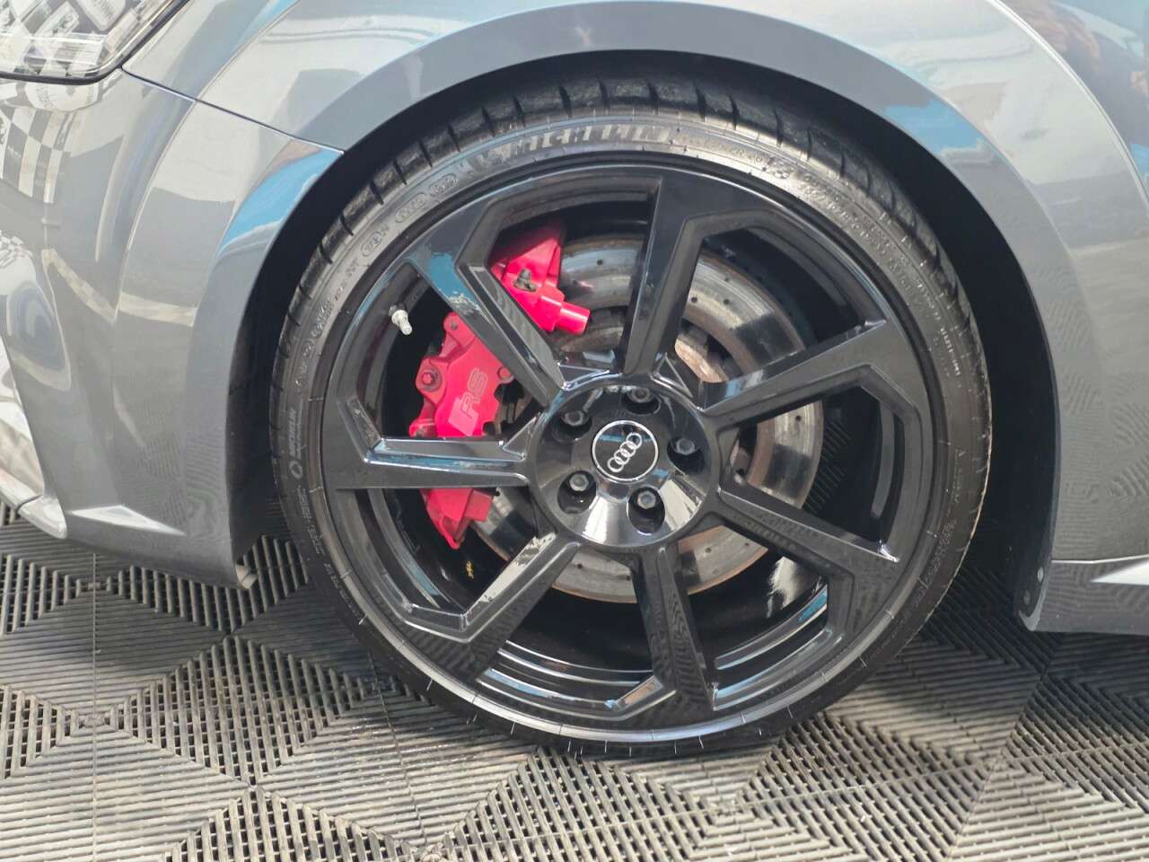 2018 AUDI TT RS 2018 AUDI TT RS