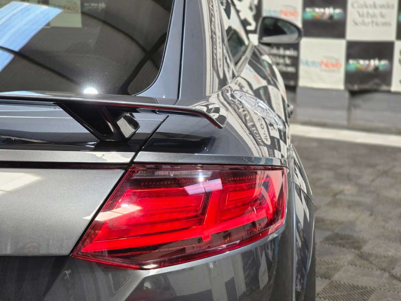 2018 AUDI TT RS 2018 AUDI TT RS